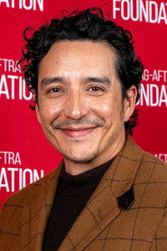 Gabriel Luna isMark